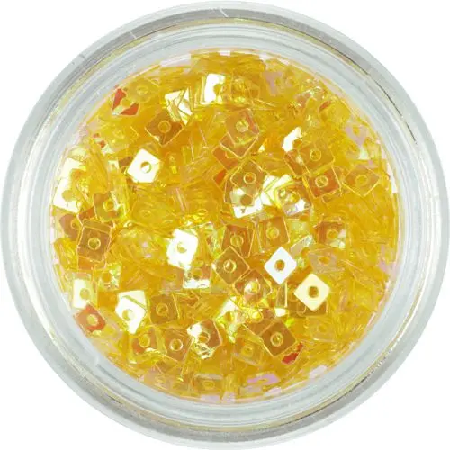 Kis körömdísz - mézarany lyukas négyzetek