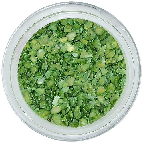 Olivazöld, rendszertelen alakú törmelékek