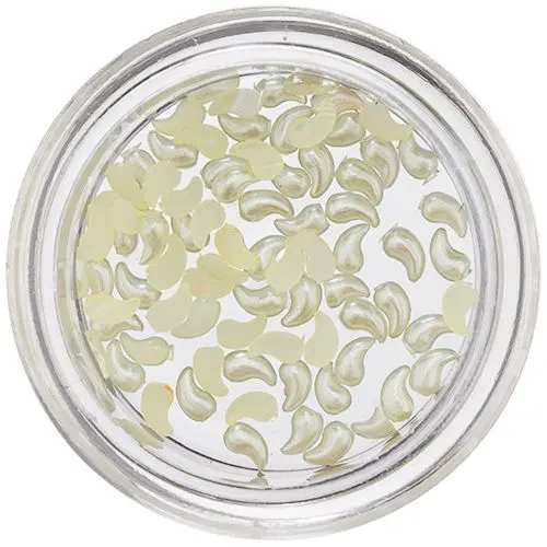 Körömdíszítésre szolgáló világossárga hajlított könnycseppek, gyöngyház